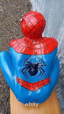 2 ft Spiderman Crouching Resin Display Statue Man Cave