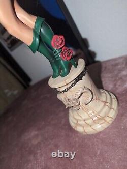 40CM Resin Figure Hand Painted CLAYBURN CS MOORE DAWN VARIANT EDITION STATUE Red