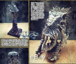 AVP Predator 16 Spoils of War 8 Skulls Resin GK Statue Collection Figure Suit