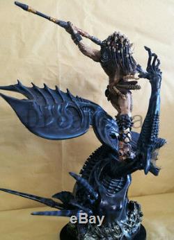 Alien vs. Predator AVP Predator vs Alien Queen Resin GK Action Figure Hot Statue