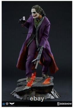 BATMAN The Dark Knight The Joker Premium Format Figure 1/4 Statue Sideshow