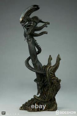 BRAND NEW SEALED Collectable ALIEN Internecivus Raptus Statue Figure