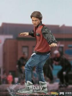 Back to The Future Marty Mcfly On Hoverboard 110 statue Iron Studios Sideshow