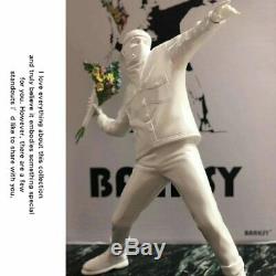 Banksy flower thrower Love is in the air statue figure decoration
