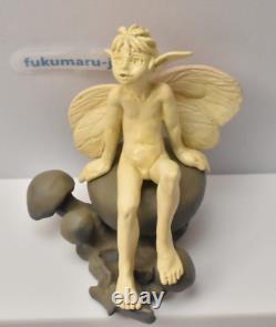 Berserk Puck Resin Statue White Figure Fairy Art of War limited Kentaro Miura