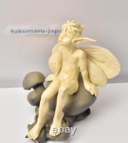 Berserk Puck Resin Statue White Figure Fairy Art of War limited Kentaro Miura
