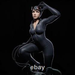 Catwoman Resin Figure / Statue
