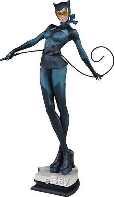 Catwoman Selina Kyle Stanley Artgerm Lau Artist Series Statue Figure by Sideshow