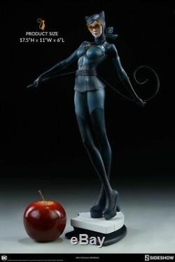 Catwoman Selina Kyle Stanley Artgerm Lau Artist Series Statue Figure by Sideshow