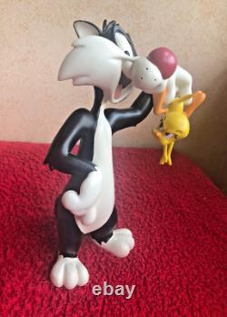 Collectible Rare Warner Bros Rutten Resin Figure Sylvester Tweety Pie