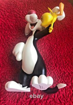 Collectible Rare Warner Bros Rutten Resin Figure Sylvester Tweety Pie