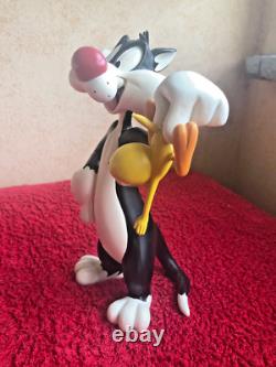 Collectible Rare Warner Bros Rutten Resin Figure Sylvester Tweety Pie