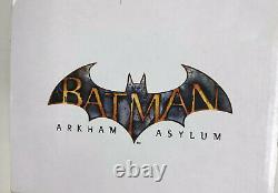 DC Comics Armored Batman Resin Statue Figure Arkham Asylum Dark Knight RARE NEW