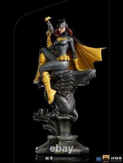 DC Comics Batgirl DLX 1/10 Statue