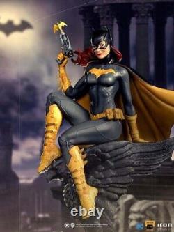 DC Comics Batgirl DLX 1/10 Statue