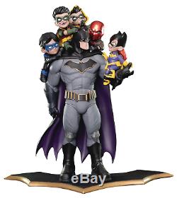 DC Comics Batman Family Q-Master Diorama Statue Figure from Quantum Mechanix NEW
