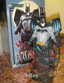 DC DIRECT DYNAMICS BATMAN STATUE #102/2500 MIB! JLA DARK KNIGHT Rises Figure