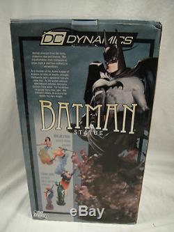 DC DIRECT DYNAMICS BATMAN STATUE #102/2500 MIB! JLA DARK KNIGHT Rises Figure