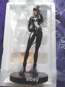 DC cover girls. Cat Woman Statue. Adam Hughes. UK Seller. New In Box. Bnib