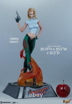 Danger Girl Abbey Chase premium format figure J. Scott Campbell Sideshow statue