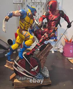 Deadpool vs Wolverine Custom Painted Resin Statue 1/6