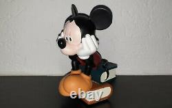 Demons & Merveilles Disney Mickey Mouse Figure Statue very rare & mint