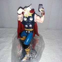 Diamond Select 8 Marvel Thor Resin Statue