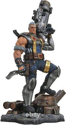 Diamond Select Marvel Deadpool Cable Premier Statue