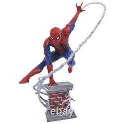 Diamond Select Premier Collection Figure Amazing Spider-Man Statue Resin 12