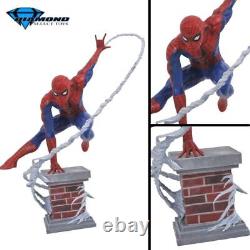 Diamond Select Premier Collection Figure Amazing Spider-Man Statue Resin 12