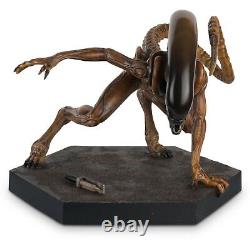 EAGLEMOSS XXL MEGA ALIEN RUNNER / DOG ALIEN vs PREDATOR 30CM Statue Figure