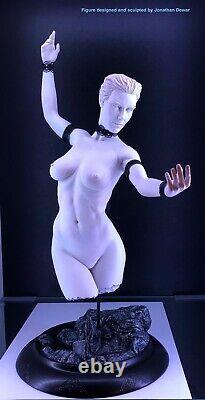 Erotic nude Female Figure Statue Jaydee Models Sculpture Jonathan Dewar