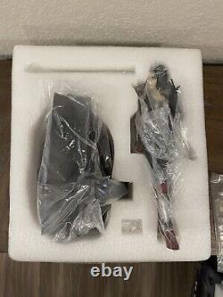 Fantasy Figure Gallery (FFG) Katana by Luis Royo 1/6 Scale Resin Statue