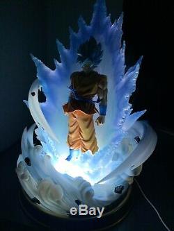 Figure Class Dragon Ball Super Saiyan Blue Ssgss Goku Resin Statue