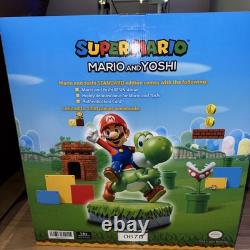 First4Figures Super Mario And Yoshi Collector Standard Edition Resin statue