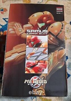 First 4 Figures Samus Varia Suit Metroid # 0053/2500 Resin Statue