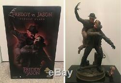 Freddy Vs. Jason Exclusive Scream Scene Sideshow Statue premium format figure