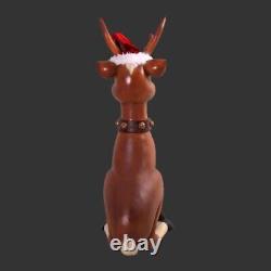 Funny Reindeer Sitting Statue Comic Cute Cartoon Reindeer Figure Lifesize Models