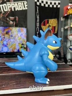 HUGE & HEAVY Perfect Nidoqueen RESINLIKE Statue Figure Realistic Rare Pokemon