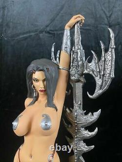 Hollywood Collectibles Group Guardian Girl Heavy Metal 2000 Statue Figure Exclus