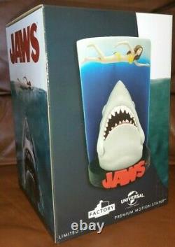 JAWS SWIMMER POSTER PREMIUM MOTION RESIN STATUE FACTORY ENTERTAINMENT 9 inch 3D