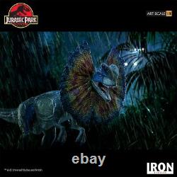 Jurassic Park Dilophosaurus 110 Scale Statue Iron Studios