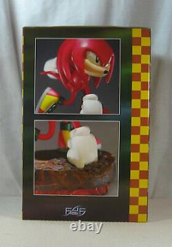 Knuckles Classic Sonic the Hedgehog Statue 368/1500 First 4 Figures BRAND NEW