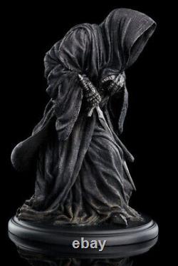 Lord of the Rings Figure Ring Spirit Statue Ringwraith Weta Collectibles