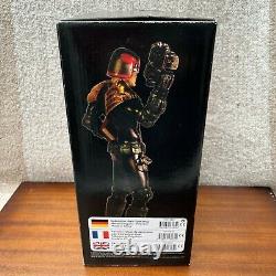 Ltd Ed. 30cm 16 Judge Dredd Statue (Oxmox/Muckle 2003) MIB