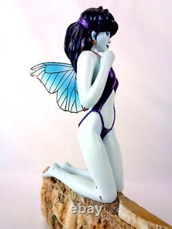 Manga / Anime Female Sexy Fairy 1/6 Vinyl Model Kit Statue Unique Rock Base