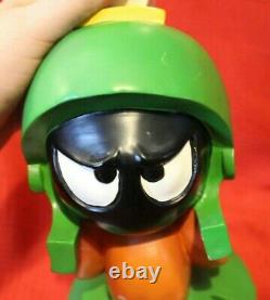 Marvin the Martian 1997 Warner Bros Studio Store 20 Display Resin Statue Figure