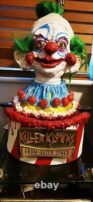 ON SALE Shorty 1.1 Resin Bust Statue Killer Klowns From Outer Space + Stand
