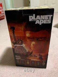 Planet of the Apes Lawgiver Statue Limited Figure And 4K War For The POTA