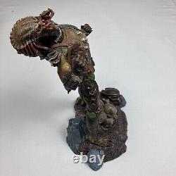 Predator Alien Figure Figurine Statue Arched Back Resin 11 Tall 1991 Vintage